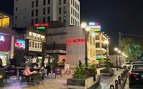 Rose Palace Hotel, Liberty